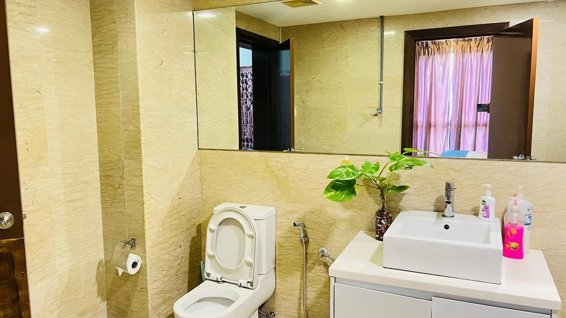 Spritz Empire Regalia Suites & Residence Kuala Lumpur